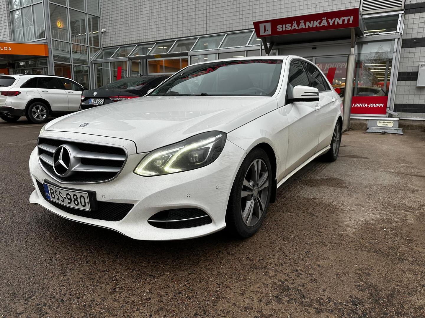 MERCEDES-BENZ E 2015