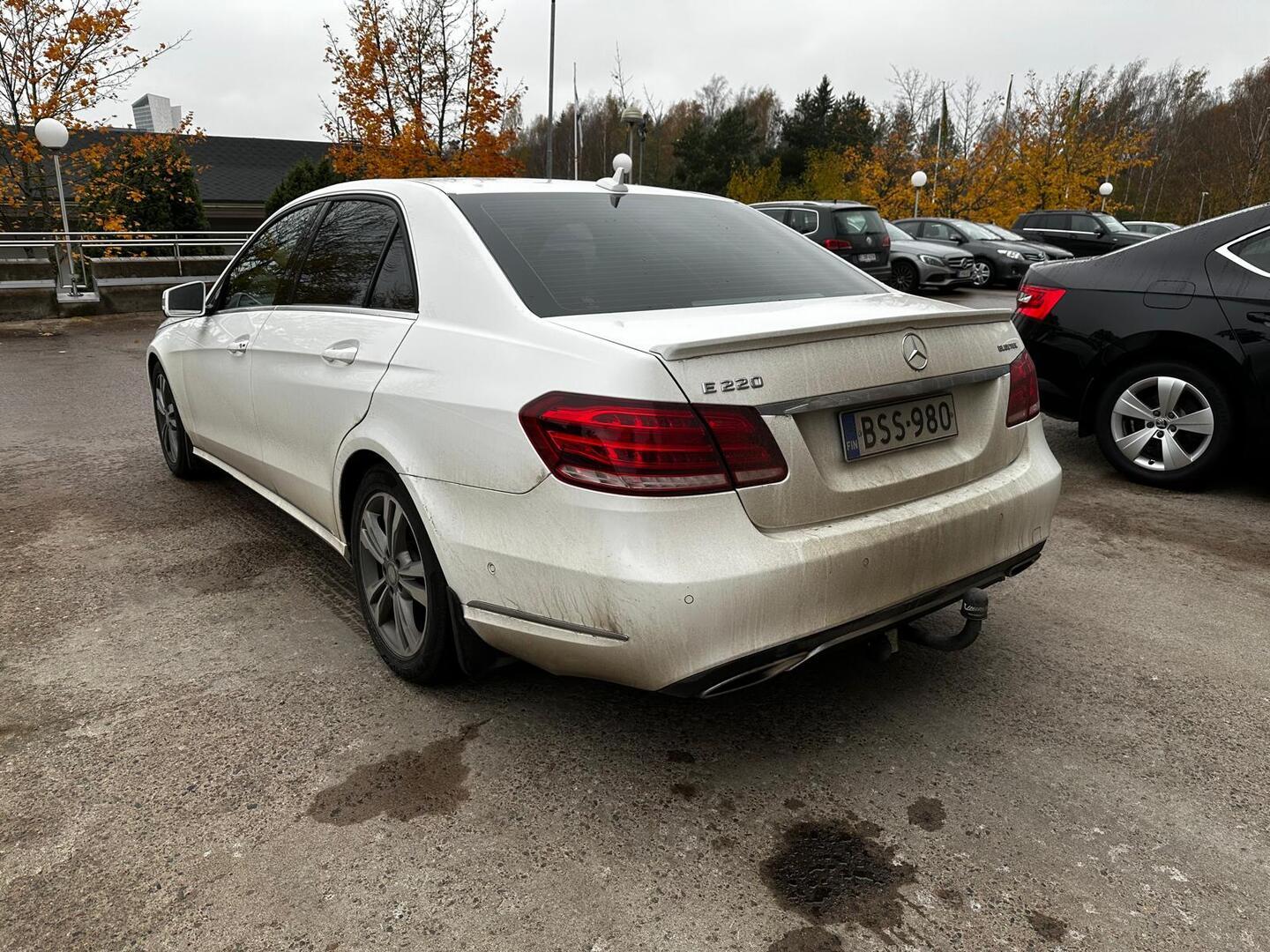 MERCEDES-BENZ E 2015