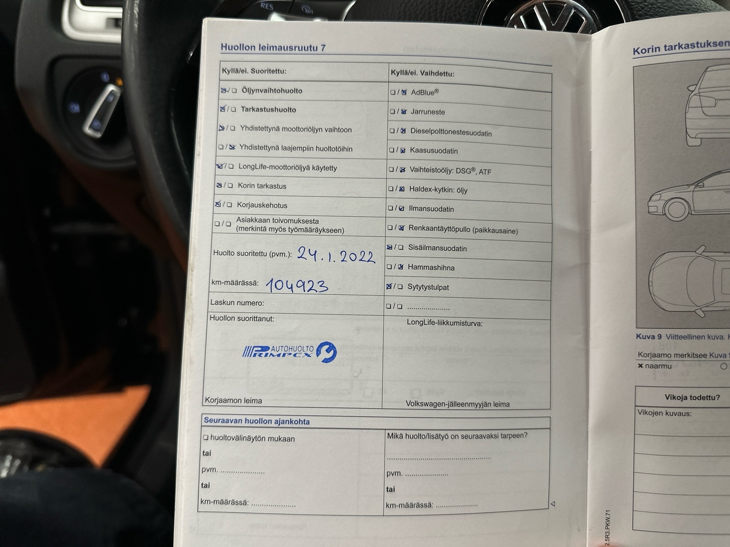 VOLKSWAGEN Golf 2014