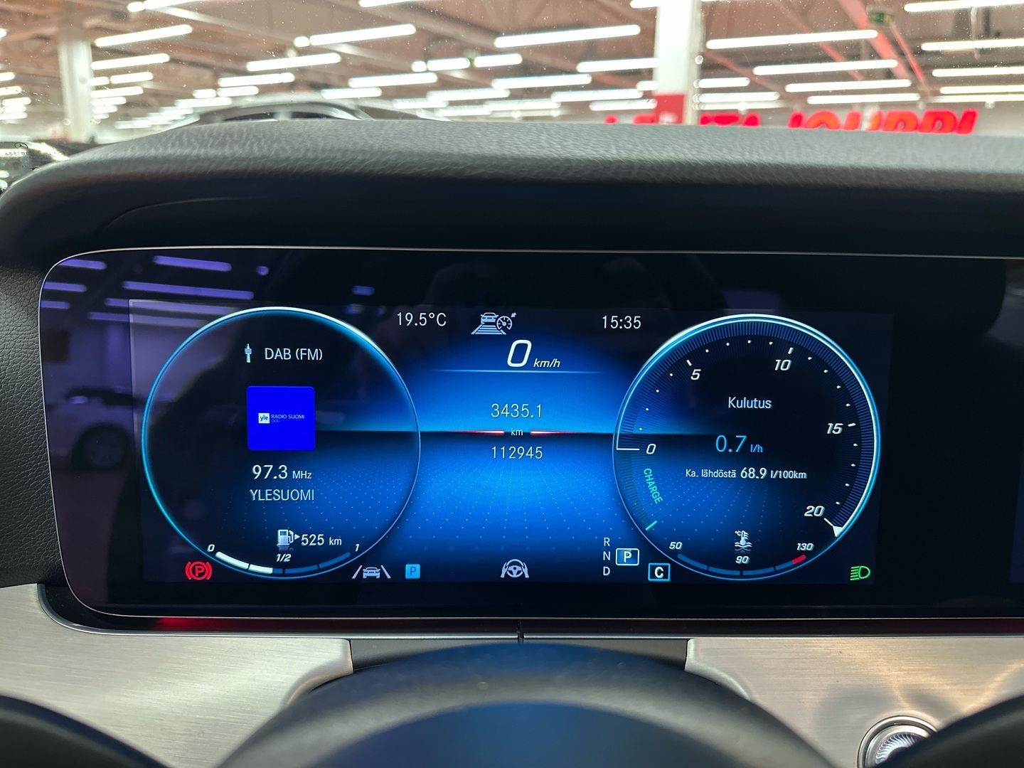 MERCEDES-BENZ E 2021