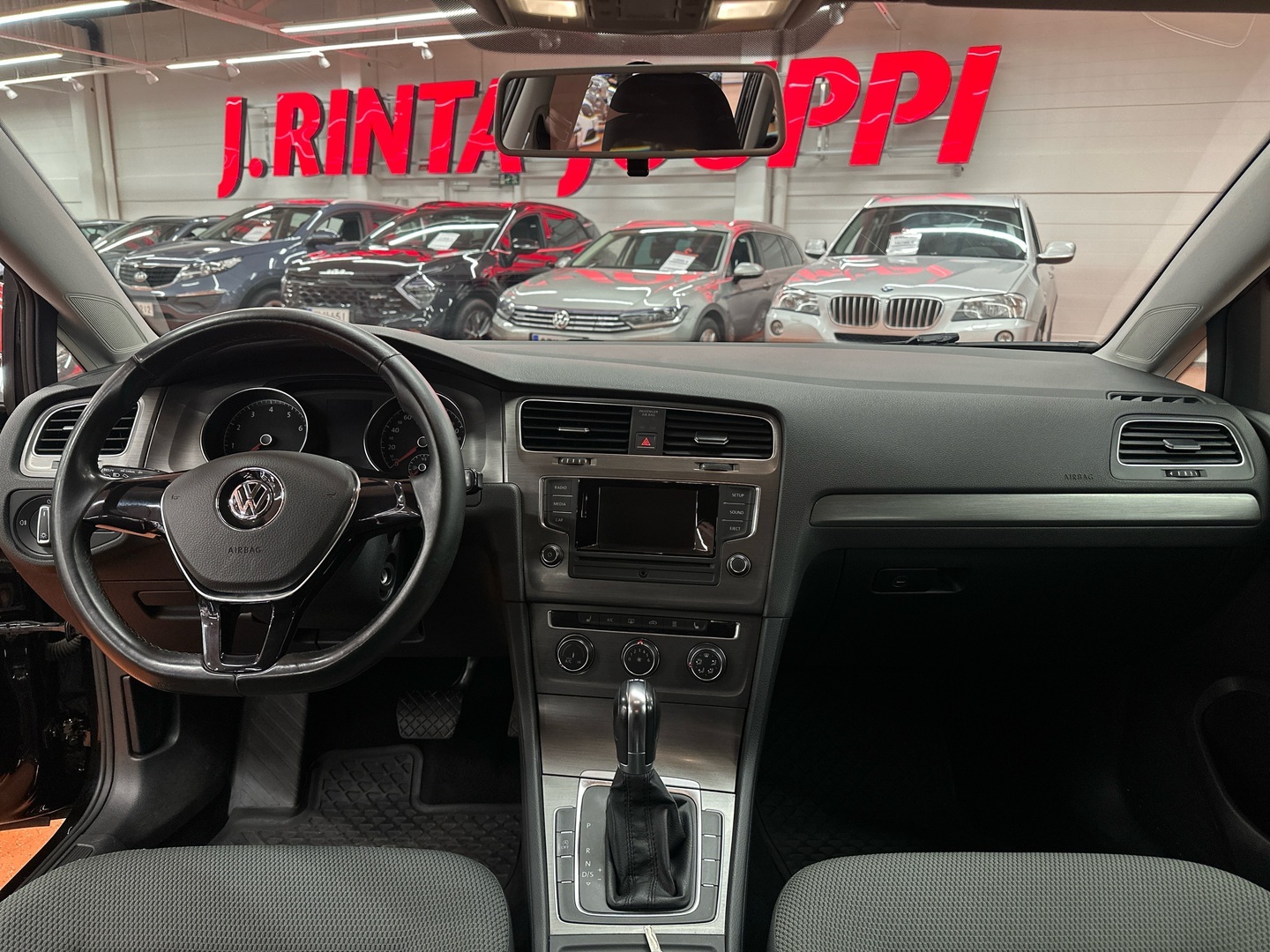 VOLKSWAGEN Golf 2013
