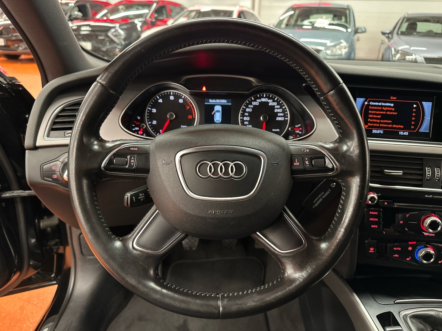 AUDI A4 2012