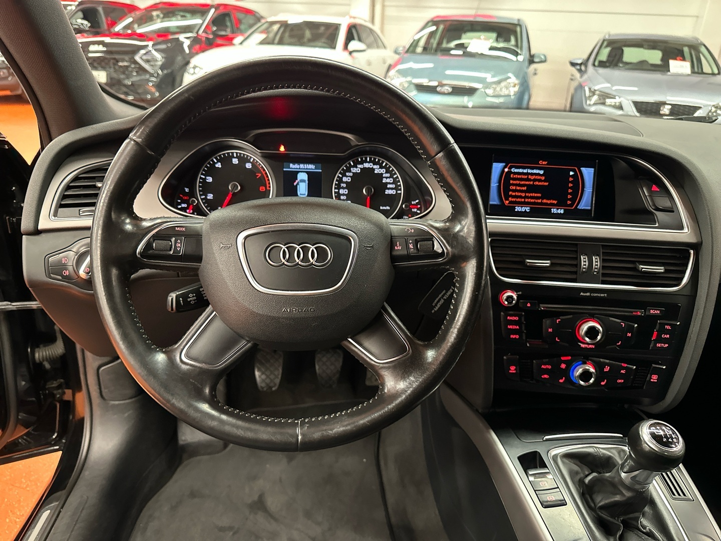 AUDI A4 2012
