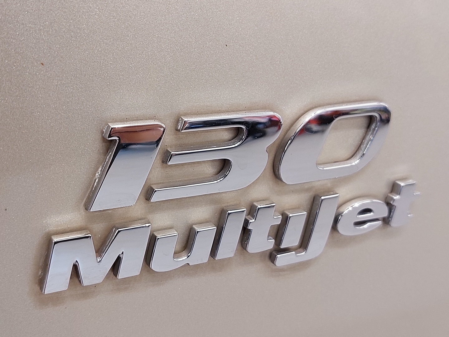 BÜRSTNER Nexxo T569 2013