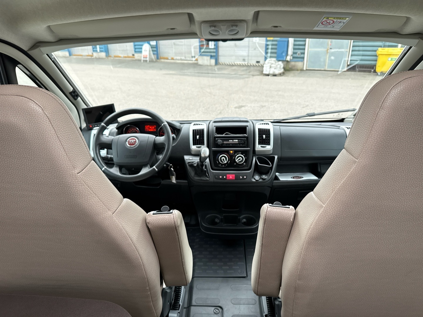 BÜRSTNER Harmony Line VAN 600 2019