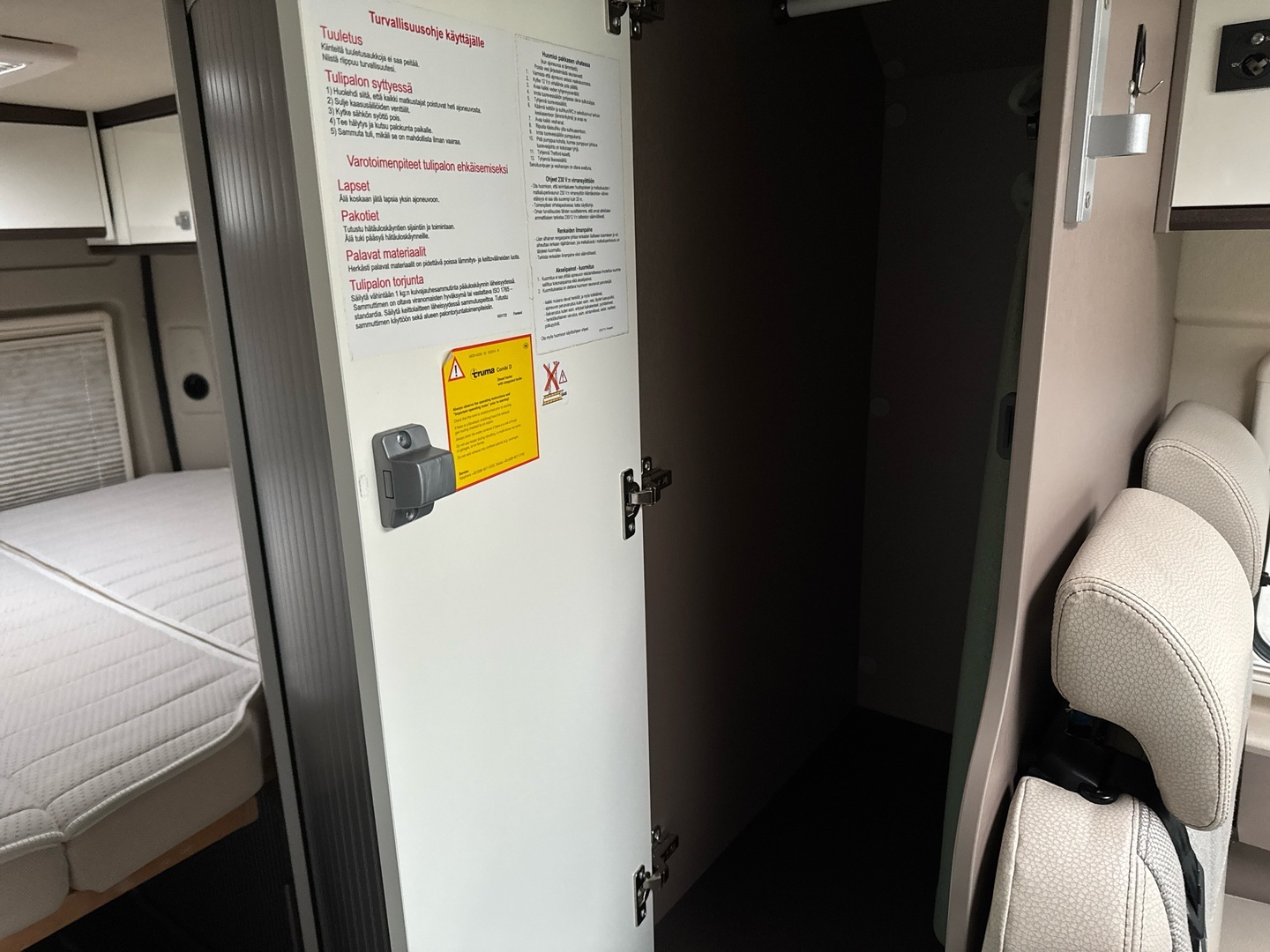 BÜRSTNER Harmony Line VAN 600 2019