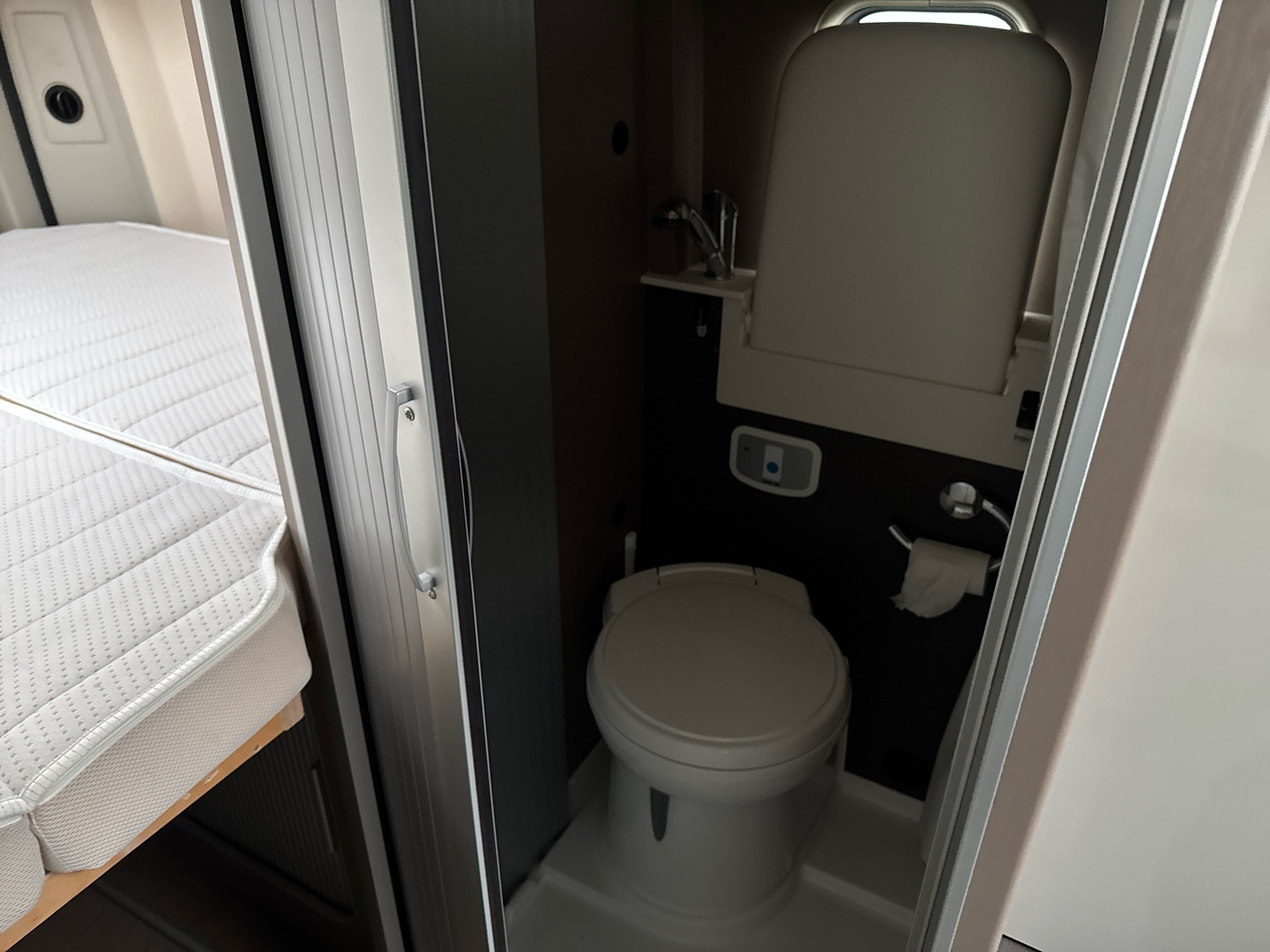 BÜRSTNER Harmony Line VAN 600 2019