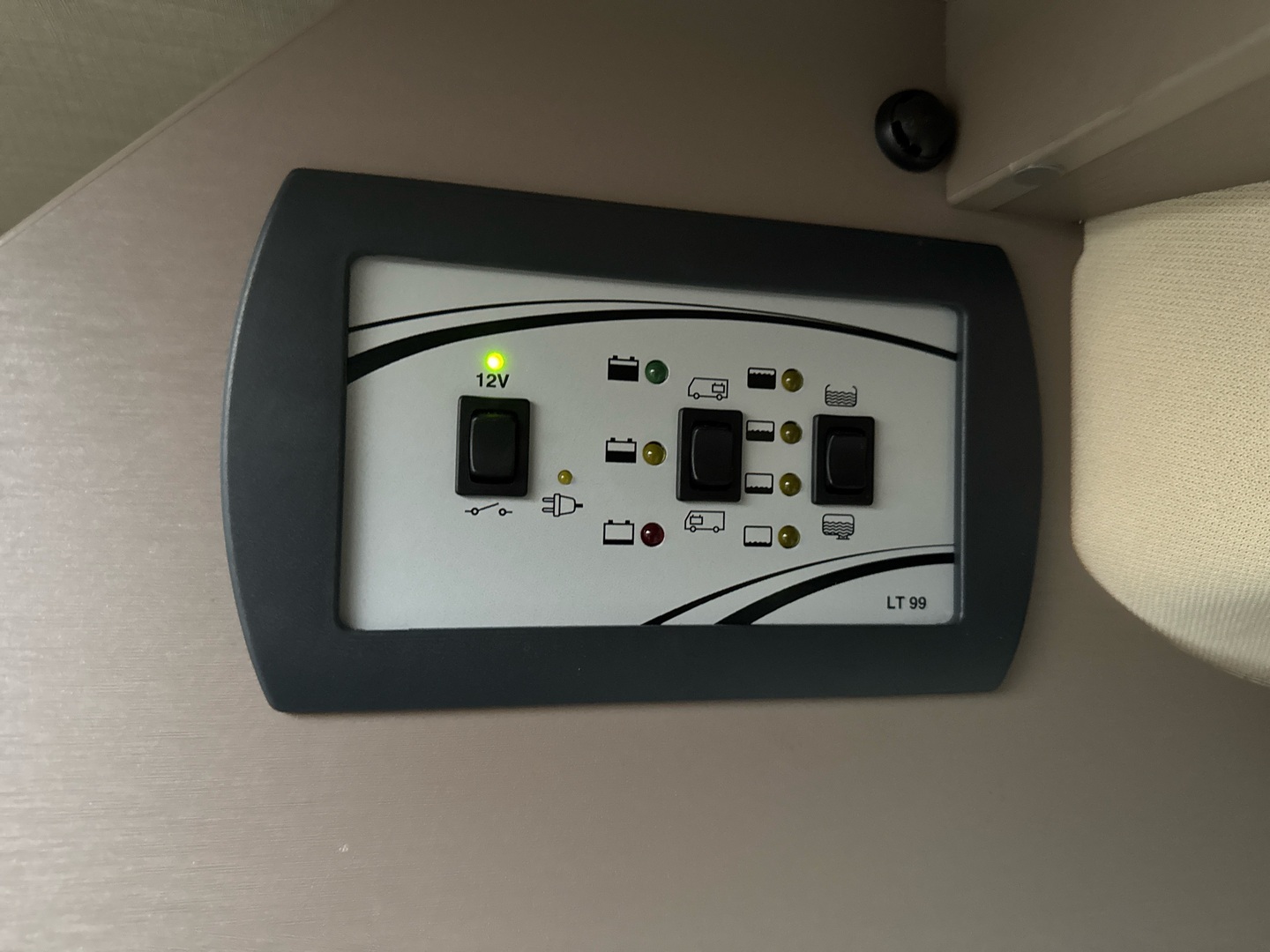 BÜRSTNER Harmony Line VAN 600 2019