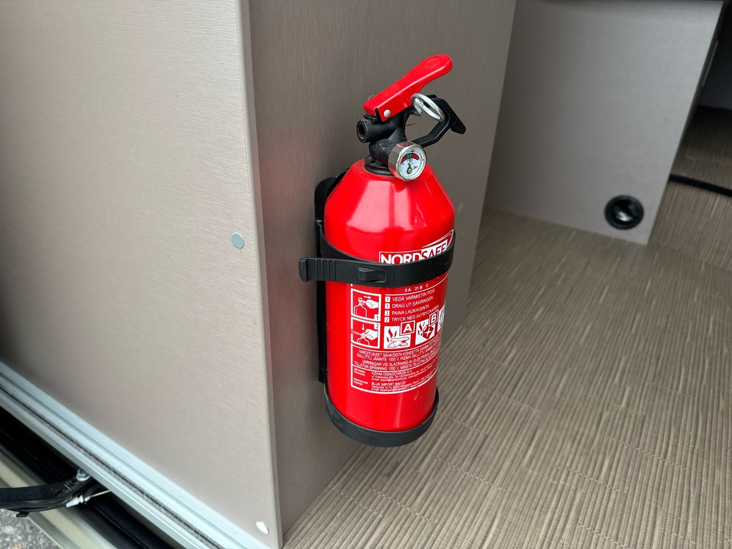 BÜRSTNER Harmony Line VAN 600 2019