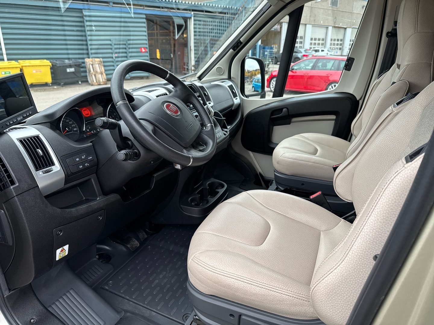 BÜRSTNER Harmony Line VAN 600 2019