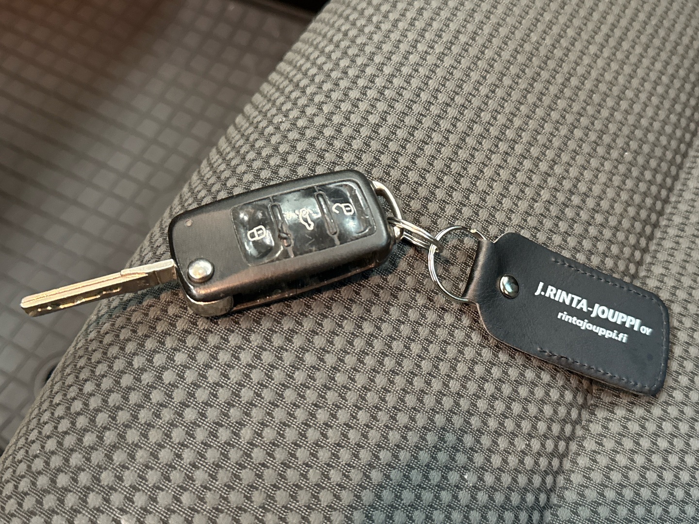 VOLKSWAGEN Golf 2010