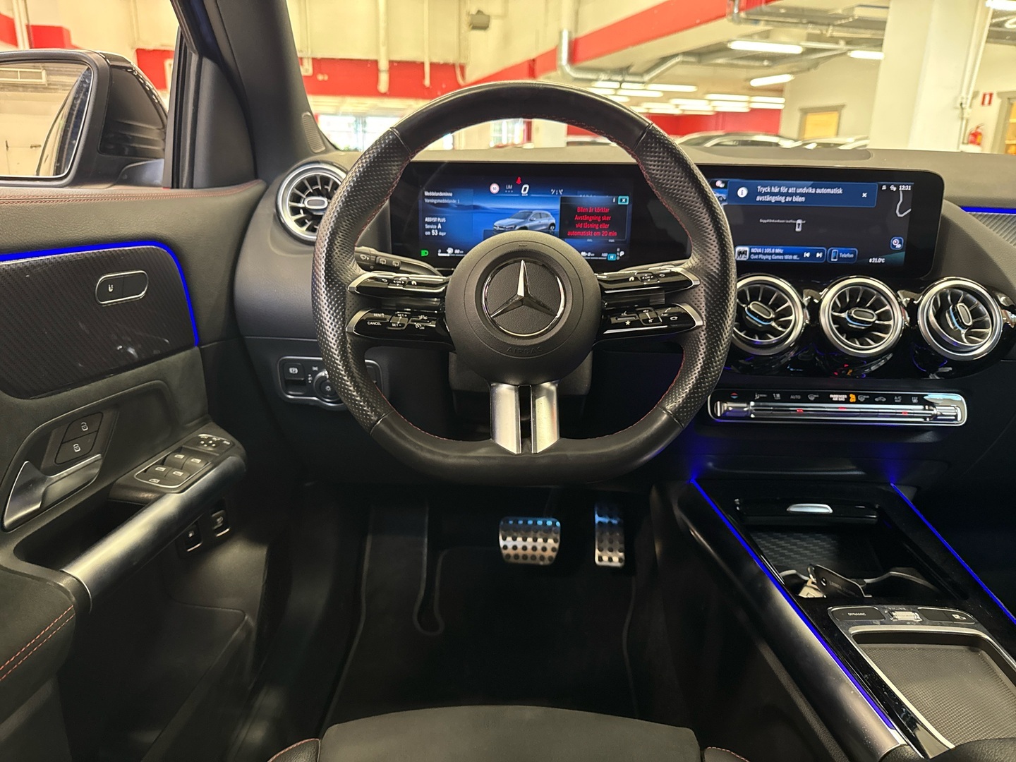 MERCEDES-BENZ GLA 2024