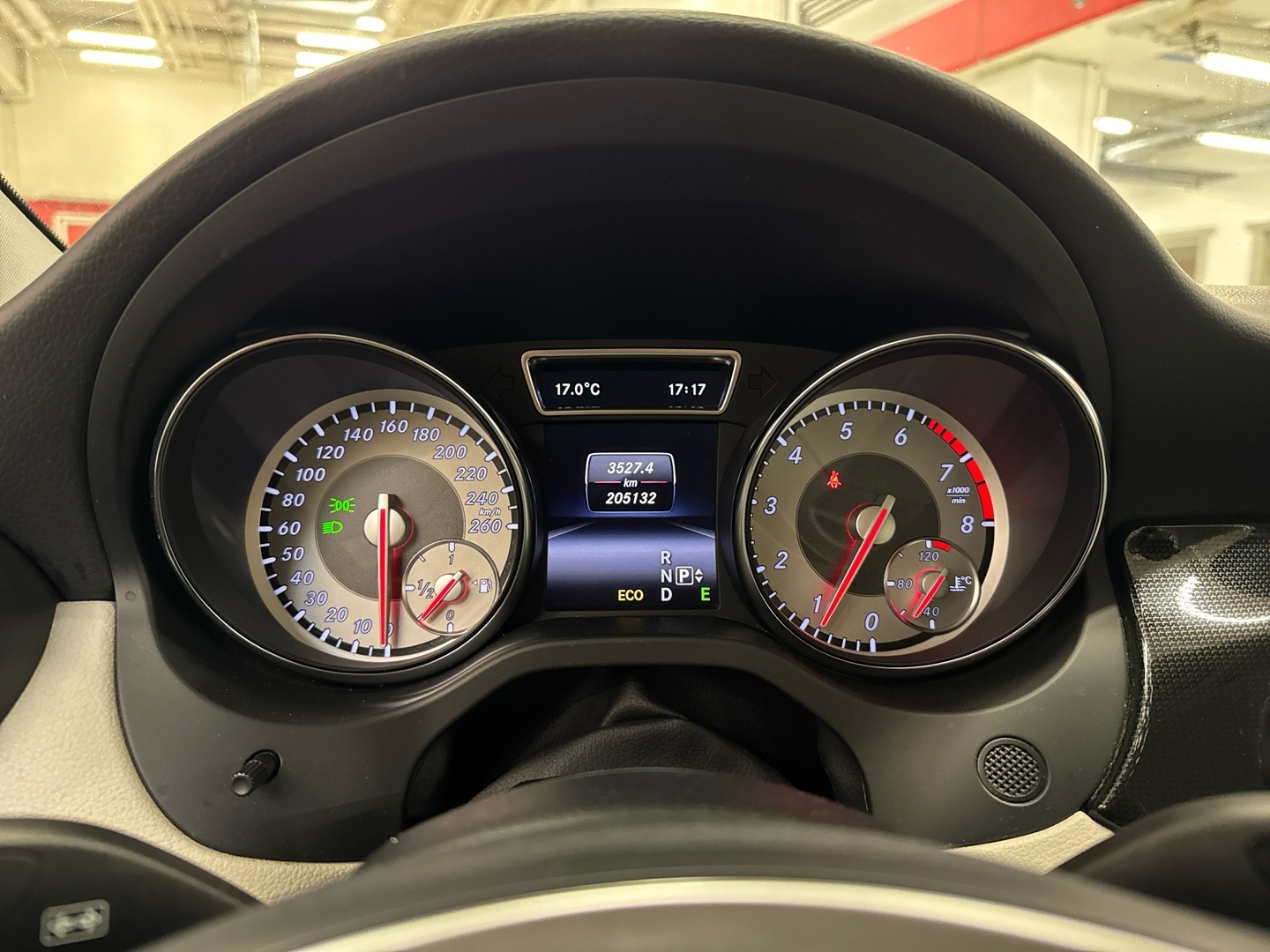 MERCEDES-BENZ CLA 2014