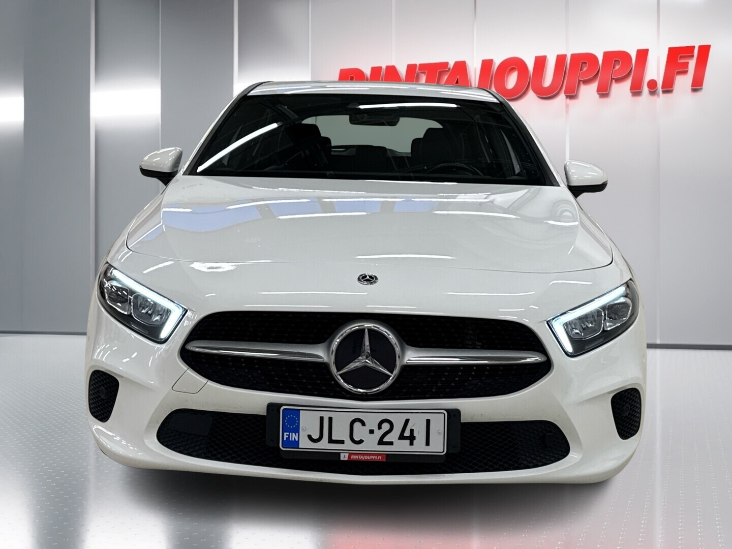 MERCEDES-BENZ A 2018