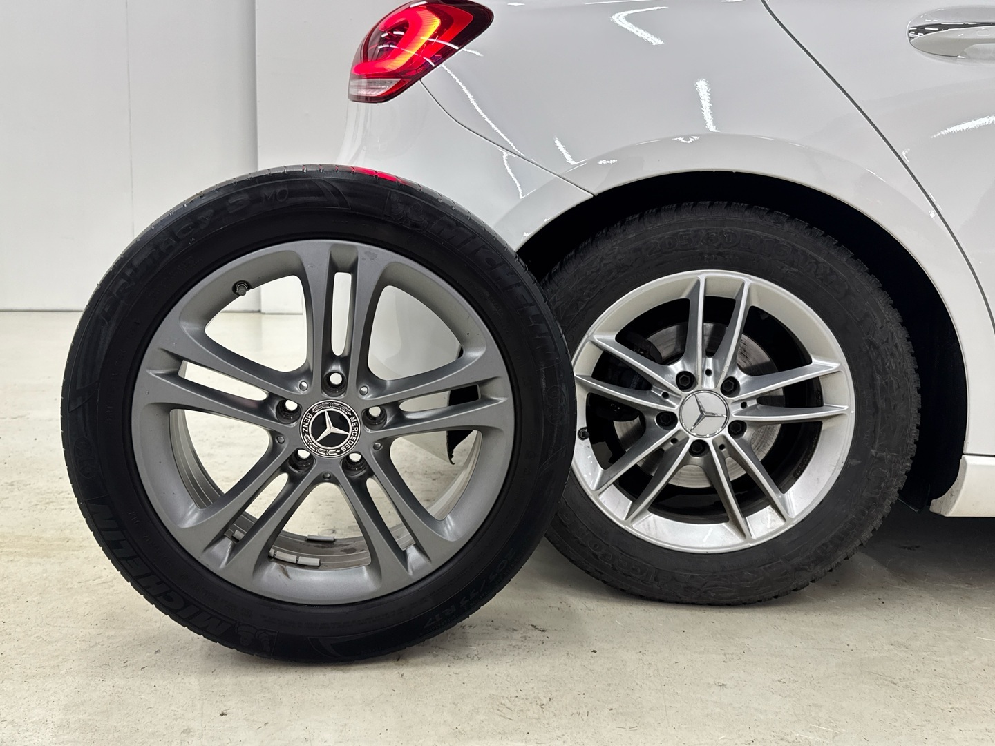 MERCEDES-BENZ A 2018