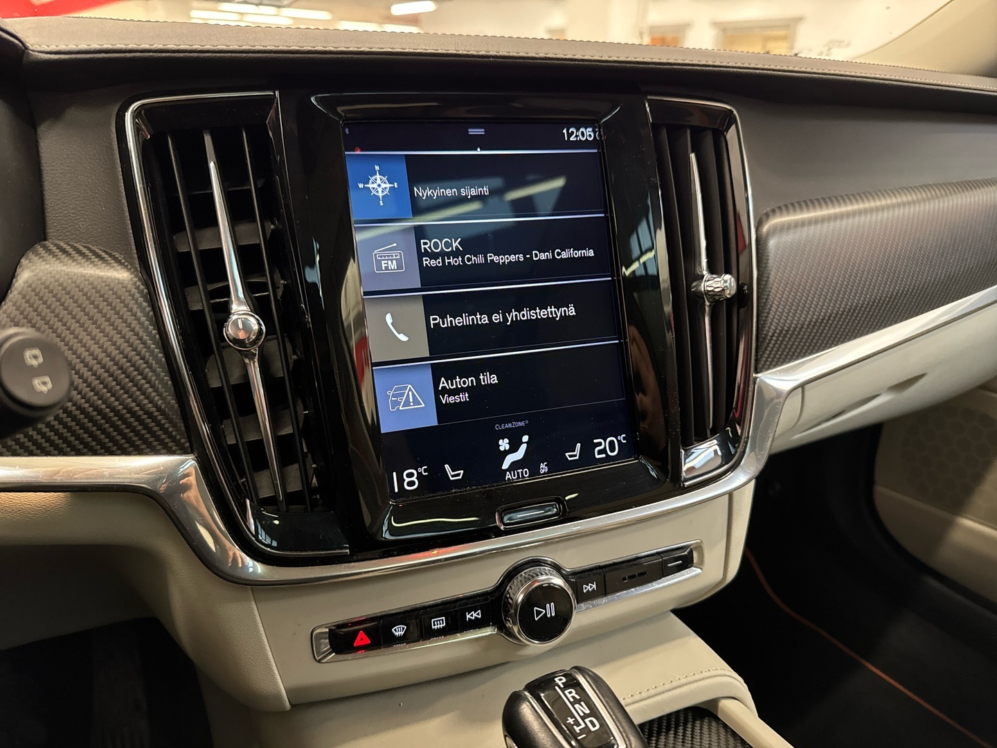 VOLVO V90 Cross Country 2018