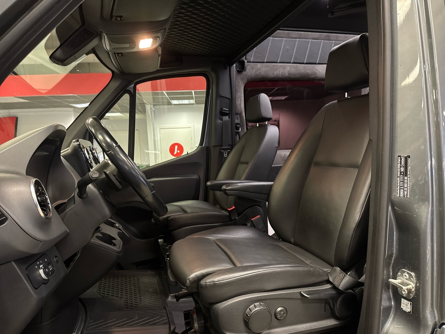 MERCEDES-BENZ Sprinter 2021