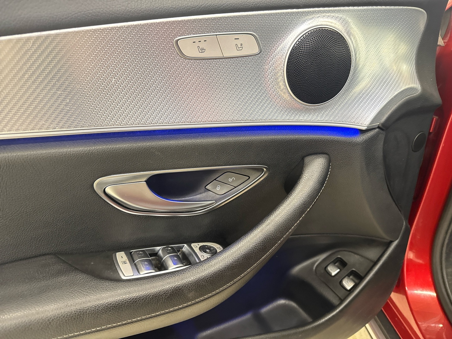 MERCEDES-BENZ E 2017