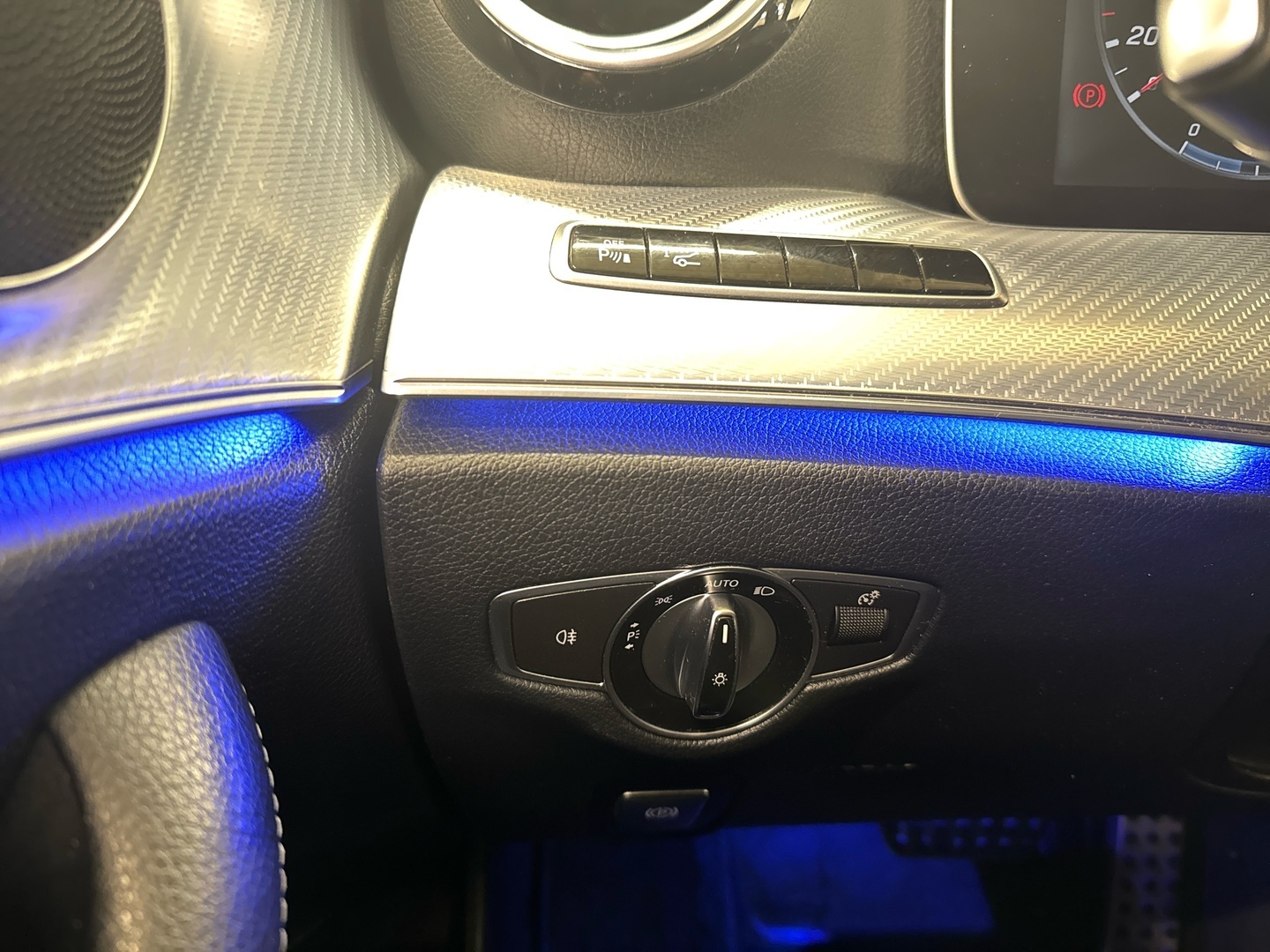 MERCEDES-BENZ E 2017