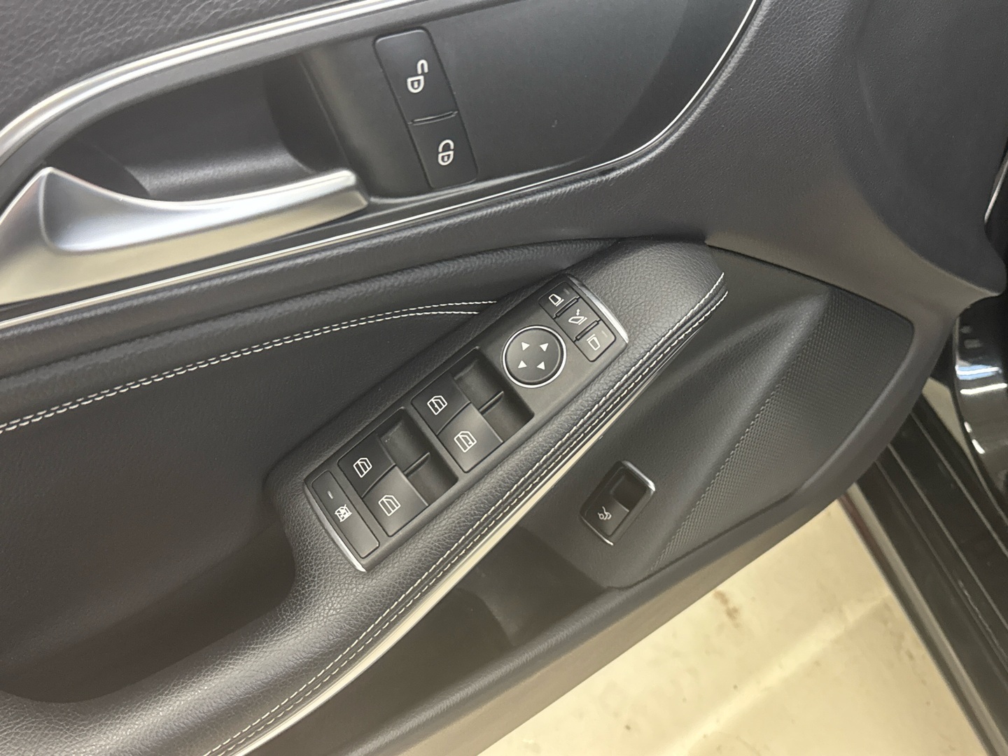 MERCEDES-BENZ CLA 2013