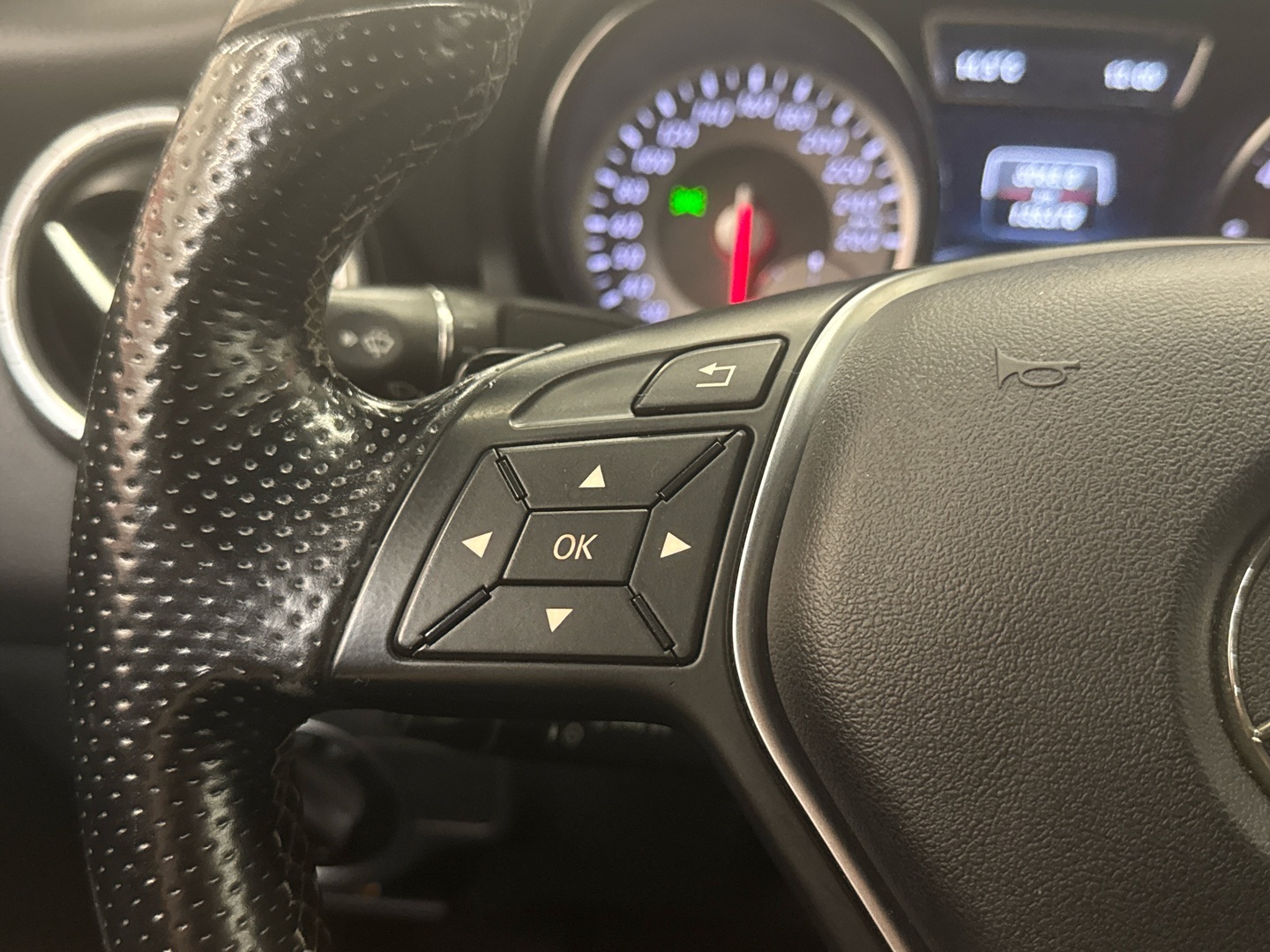 MERCEDES-BENZ CLA 2013