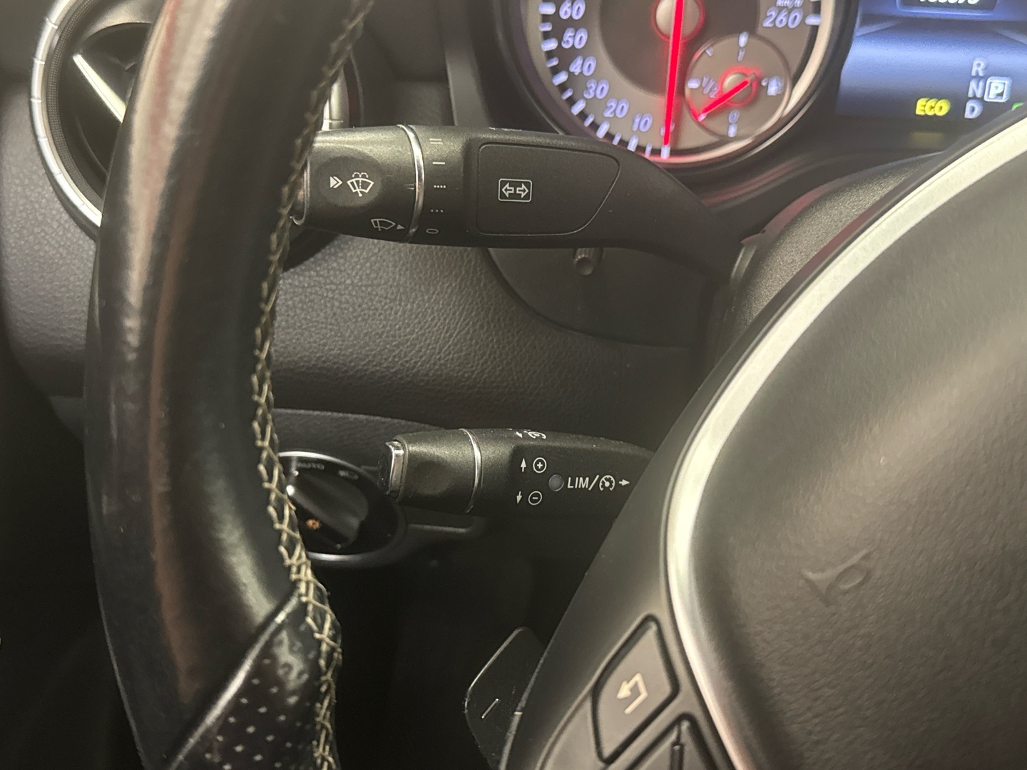 MERCEDES-BENZ CLA 2013