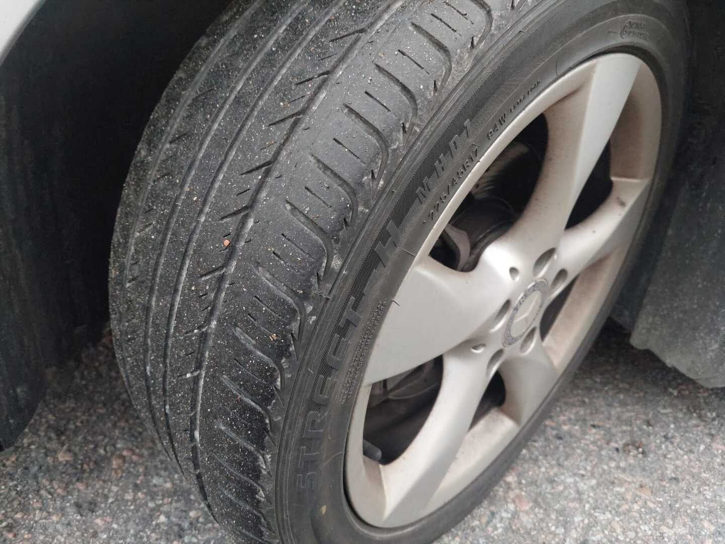 MERCEDES-BENZ B 2012