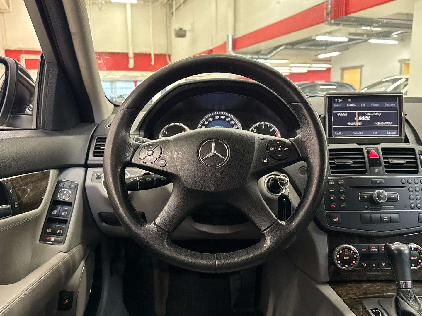 MERCEDES-BENZ C 2008