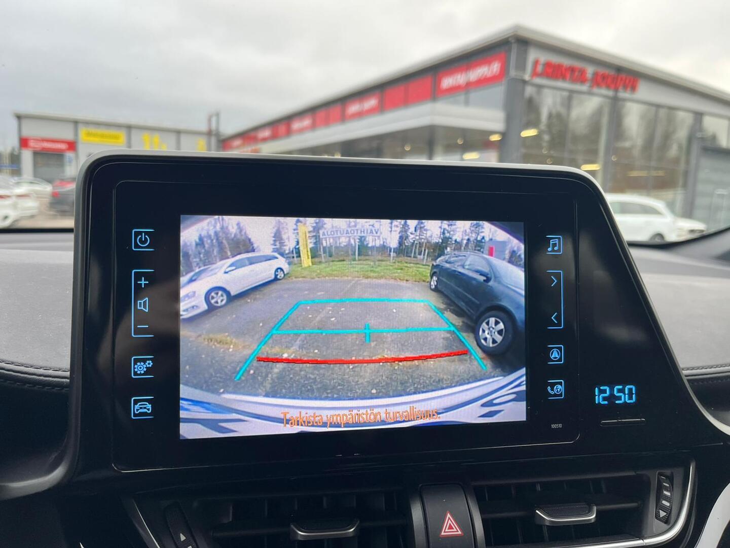 TOYOTA C-HR 2018