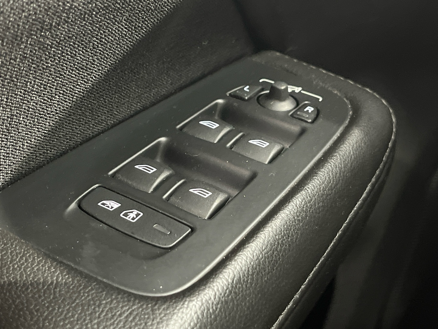 VOLVO V60 Cross Country 2019