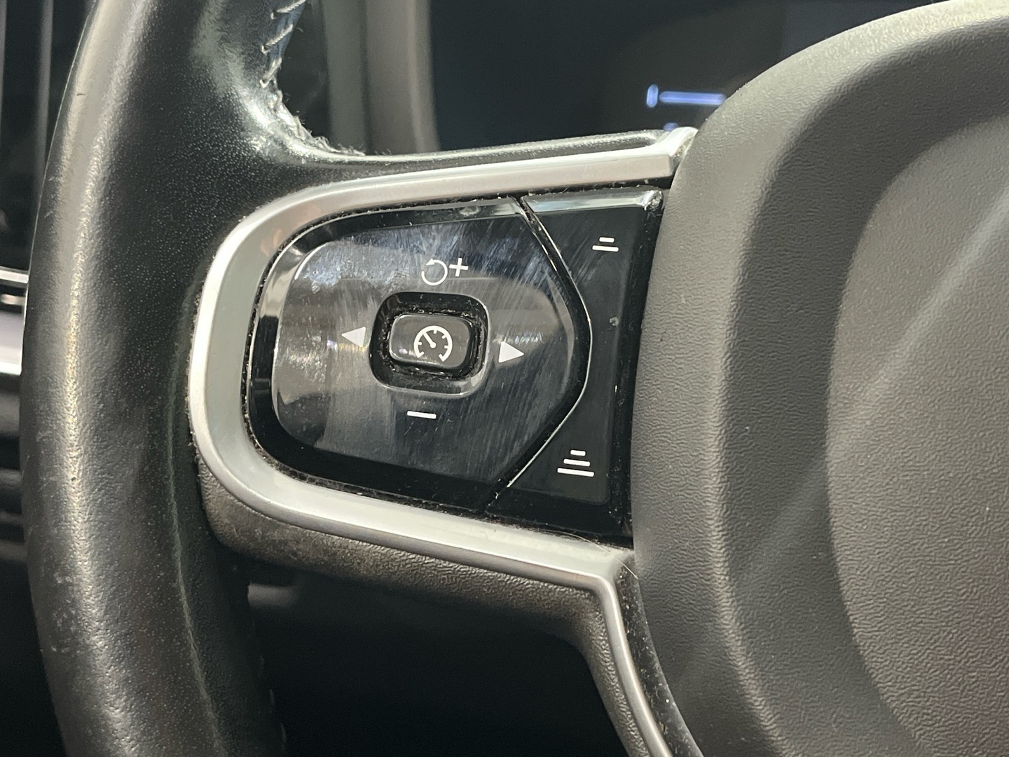 VOLVO V60 Cross Country 2019