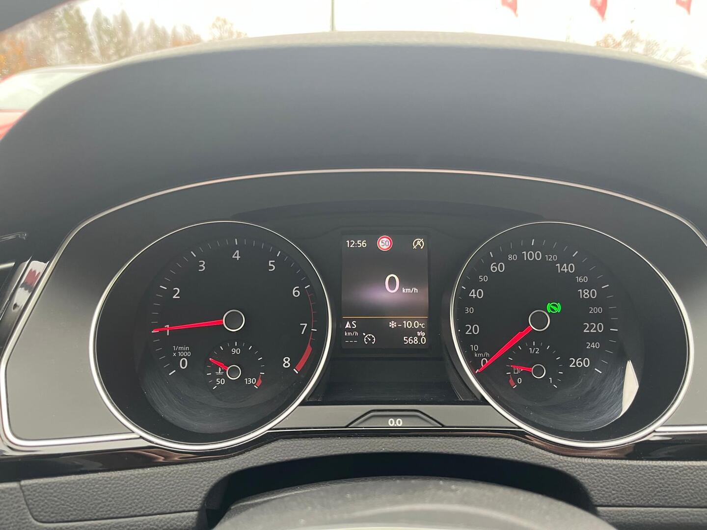 VOLKSWAGEN Passat 2016