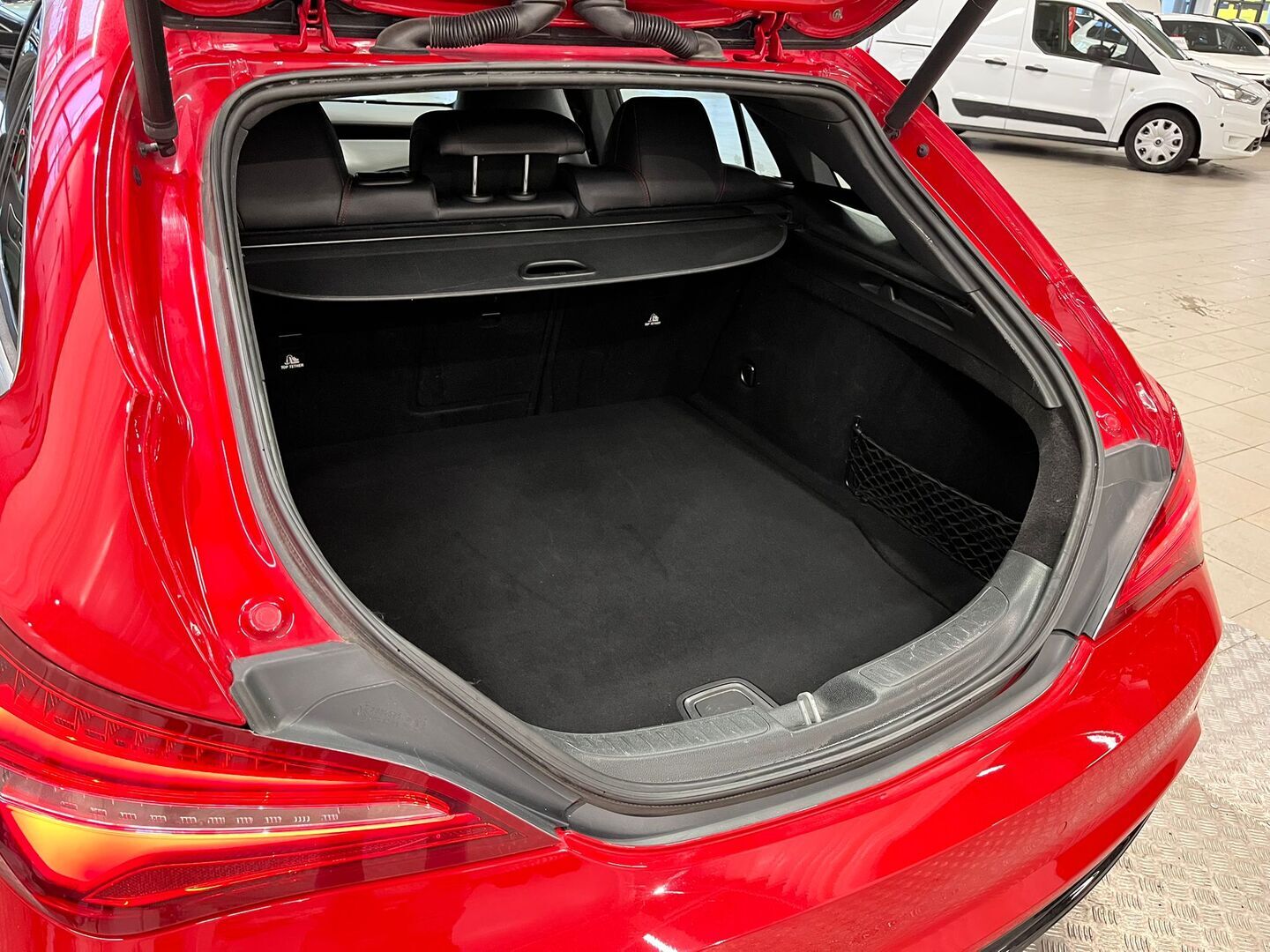 MERCEDES-BENZ CLA 2017