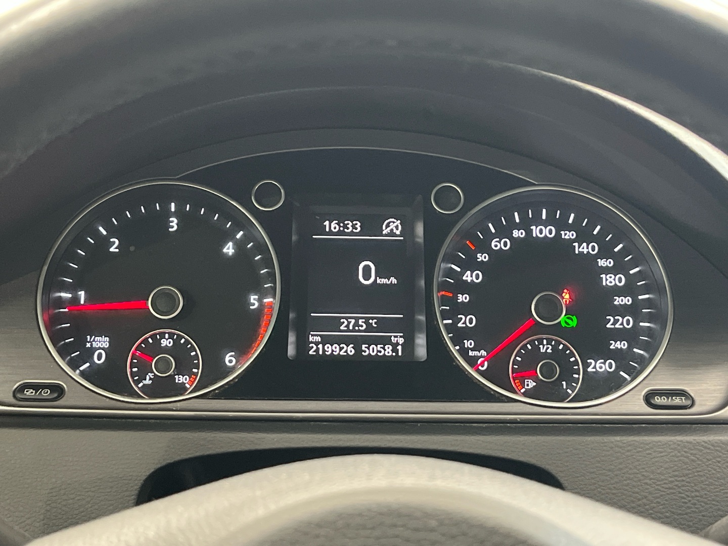 VOLKSWAGEN Passat 2013