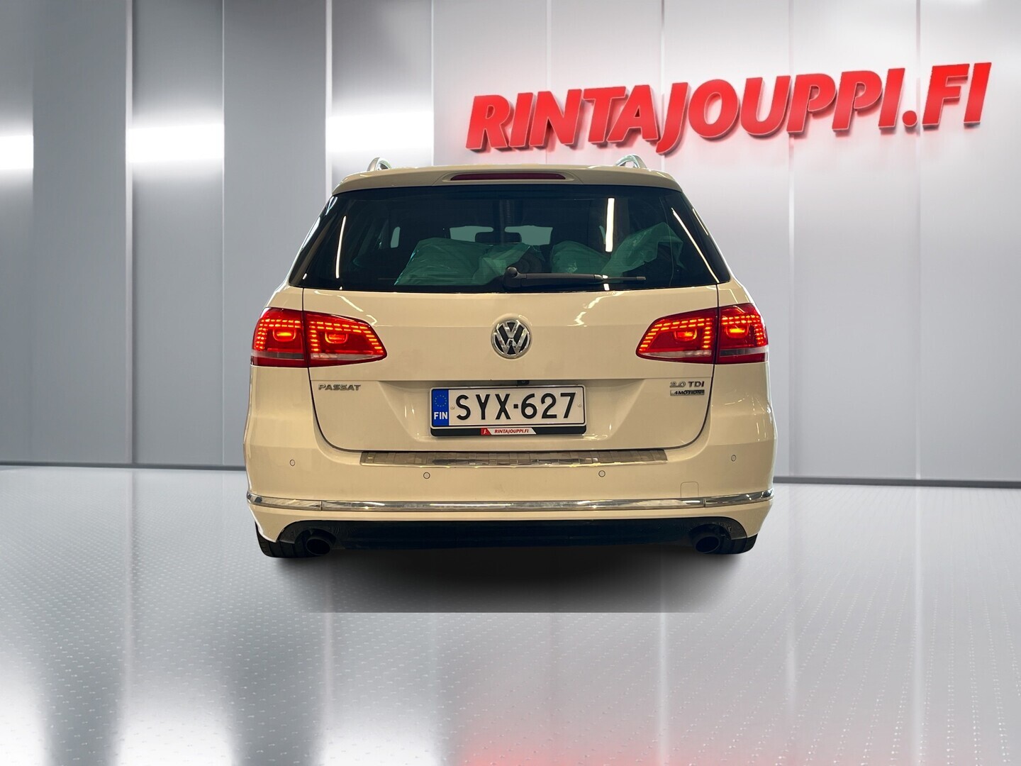 VOLKSWAGEN Passat 2013
