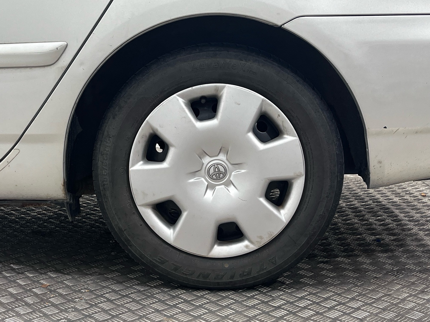 TOYOTA Corolla 2004