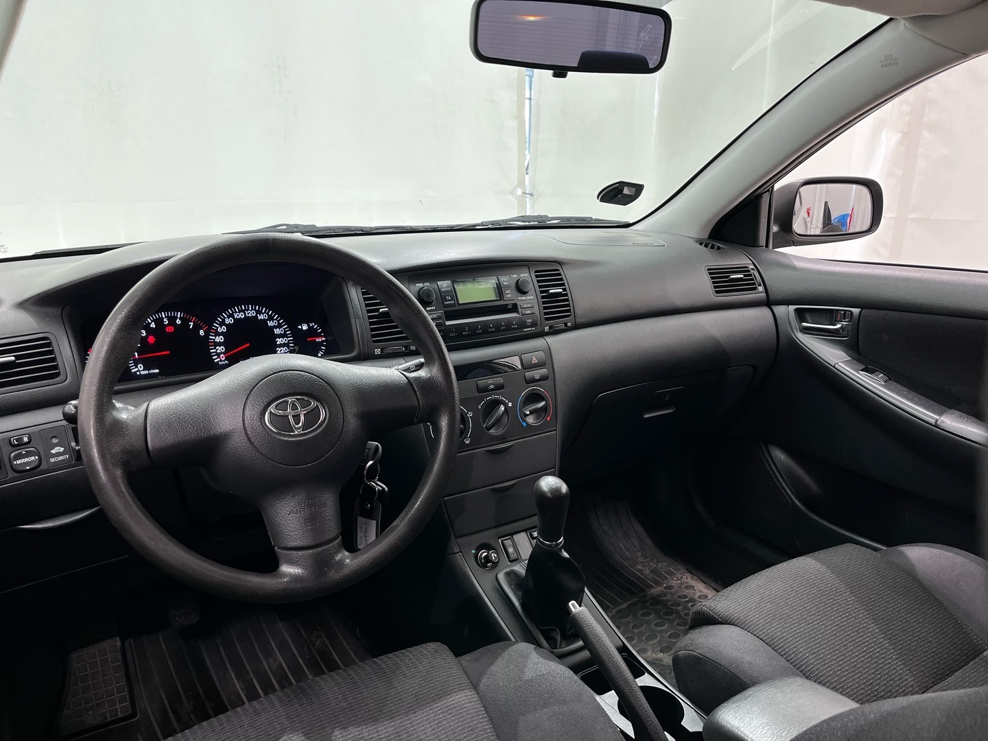 TOYOTA Corolla 2004