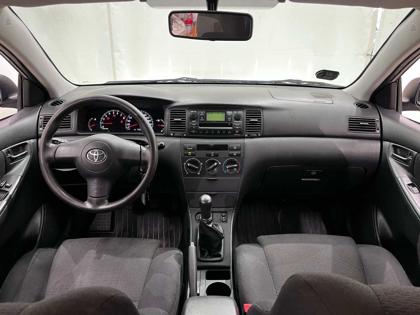 TOYOTA Corolla 2004