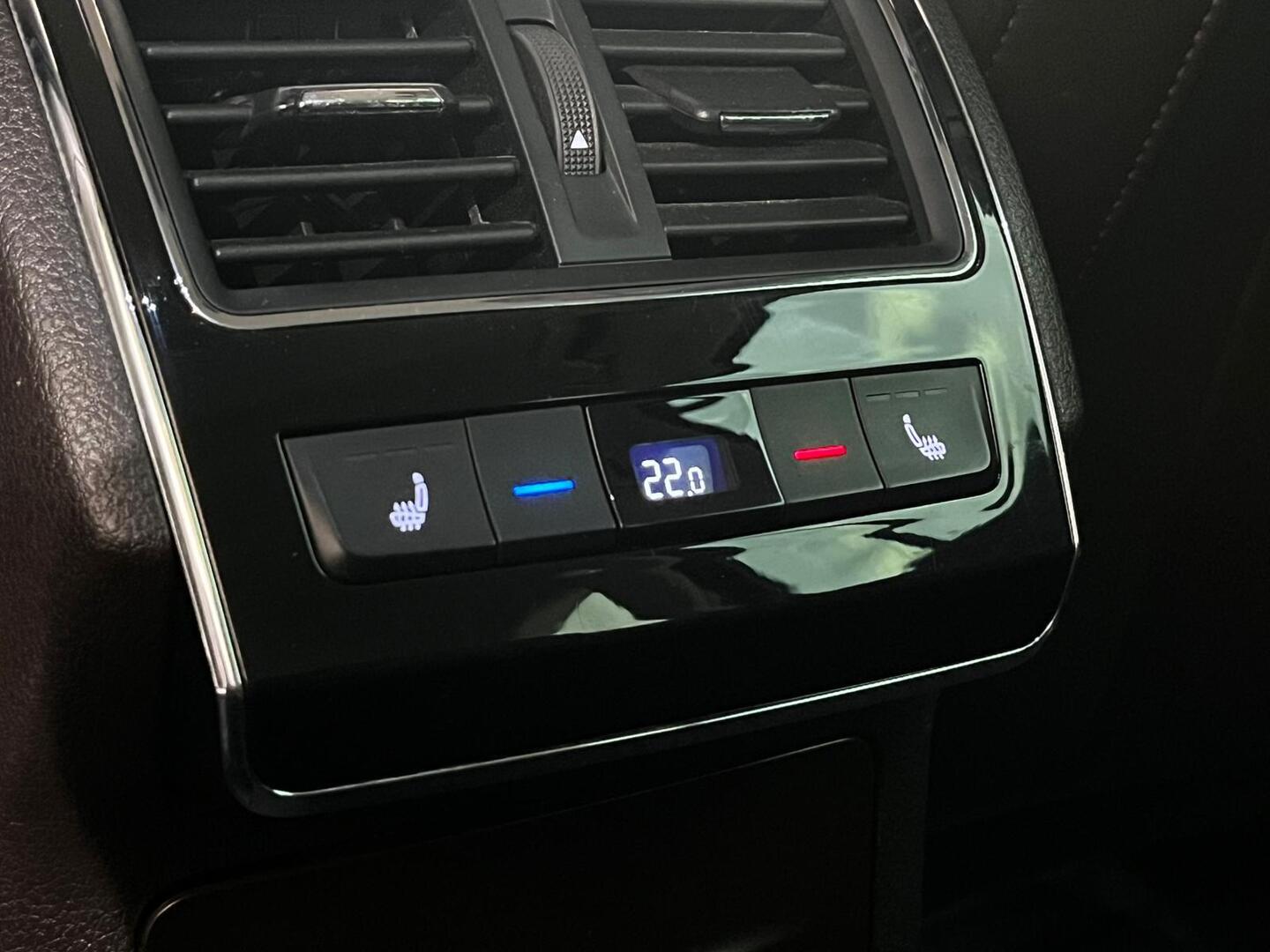 SKODA Superb 2016