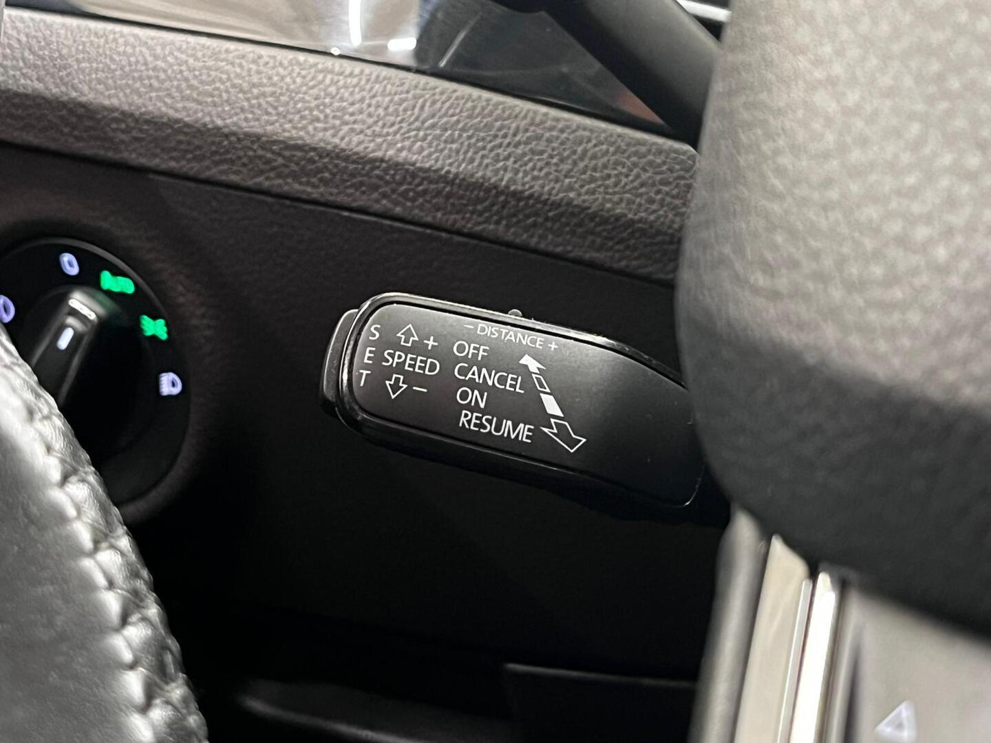 SKODA Superb 2016