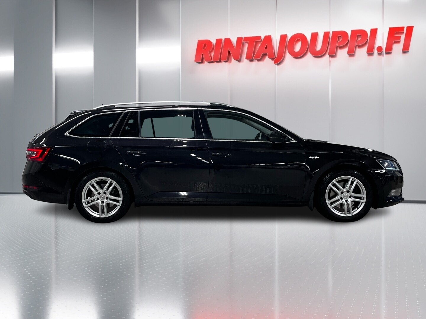 SKODA Superb 2016