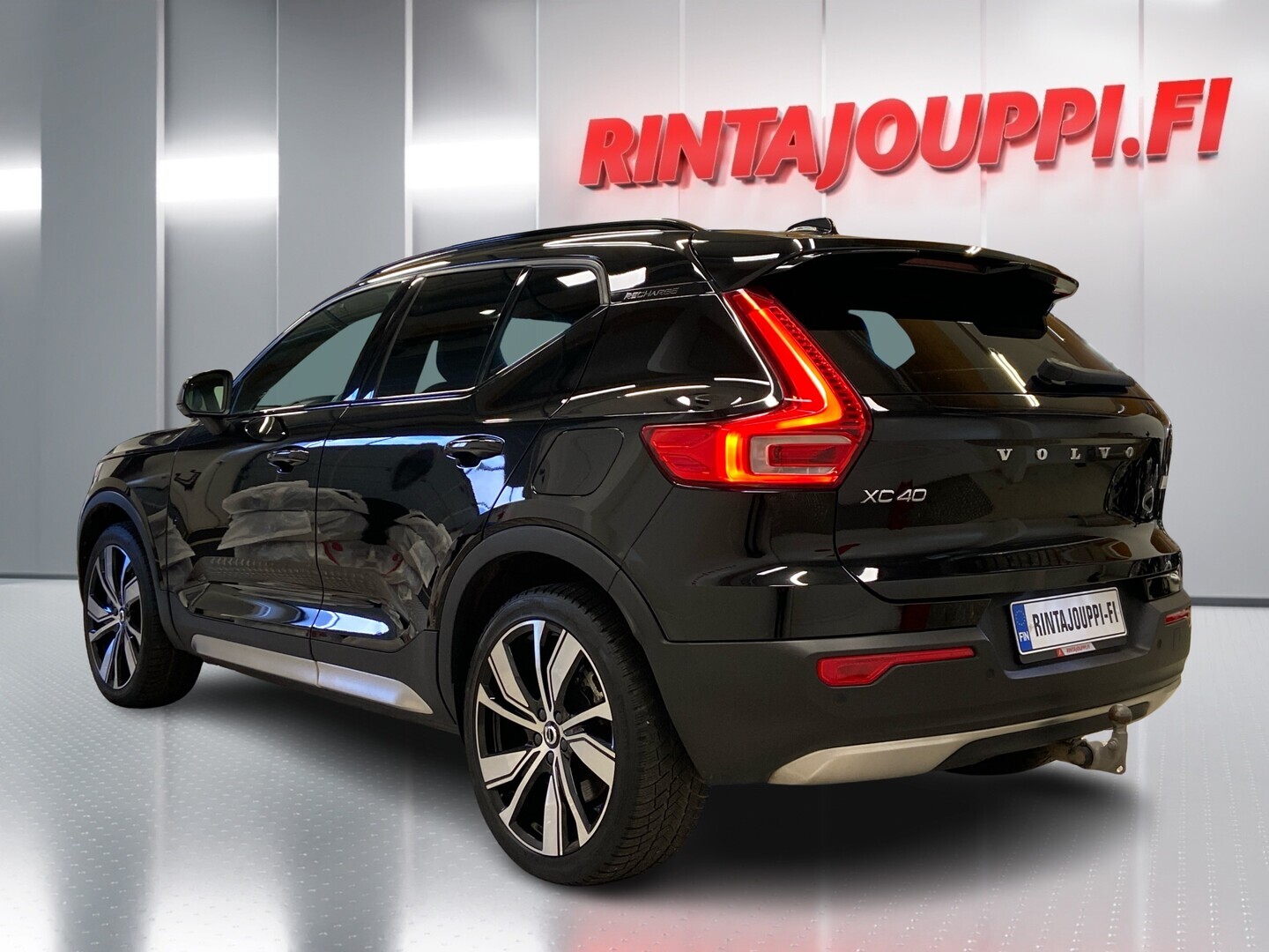 VOLVO XC40 2021