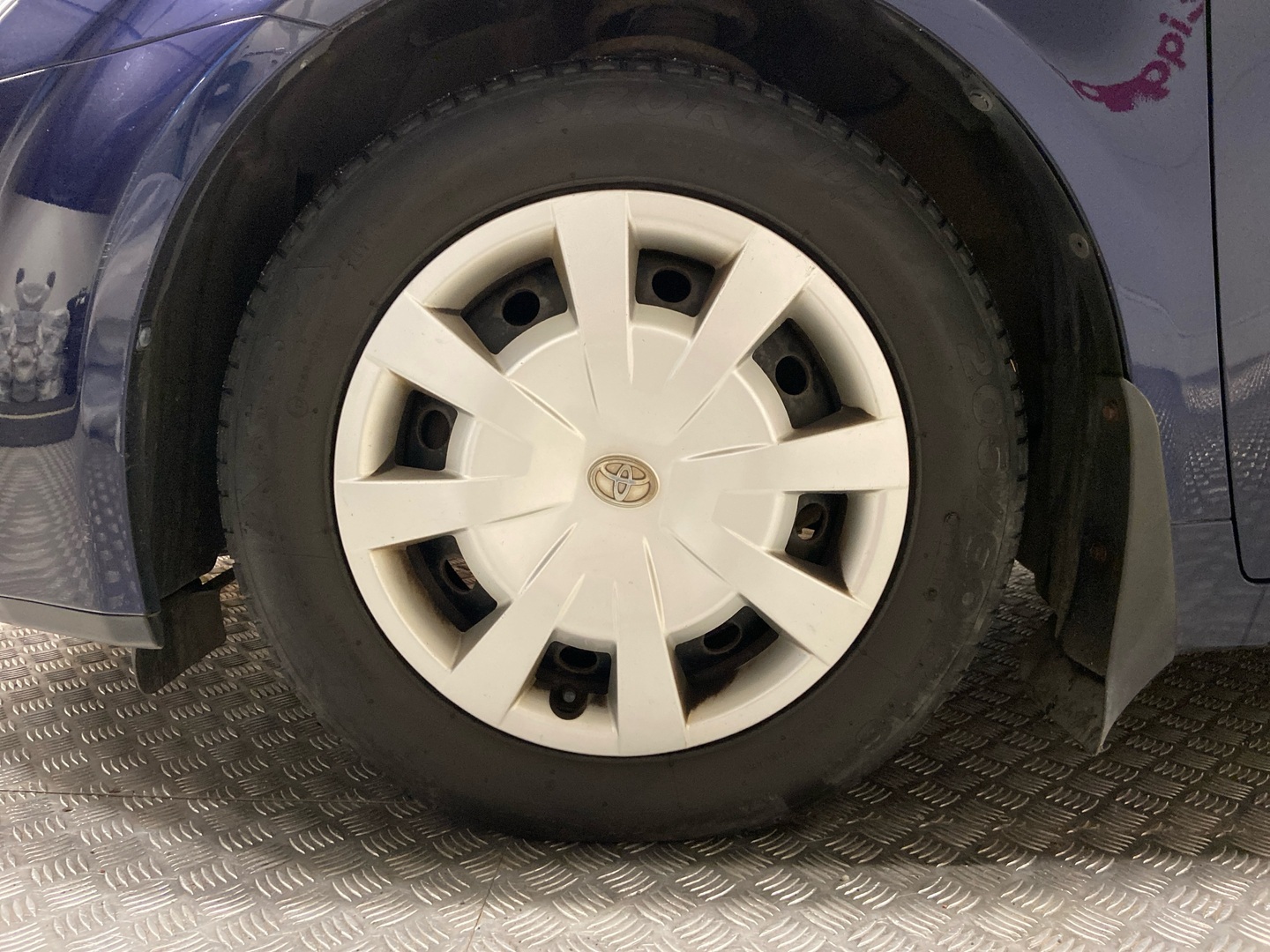 TOYOTA Avensis 2011