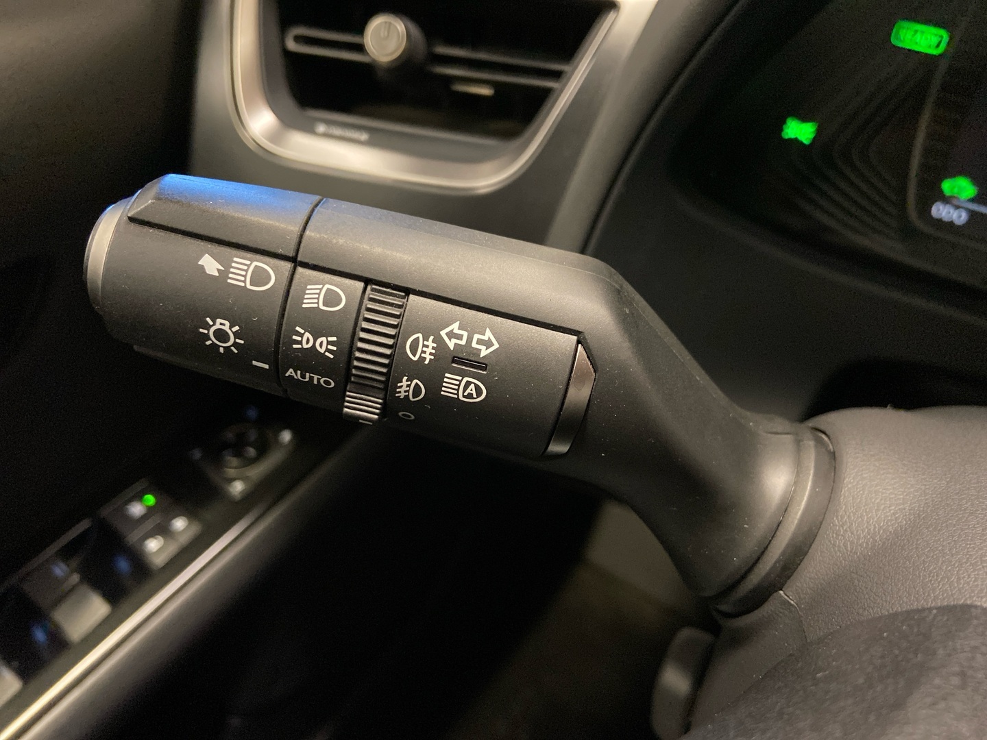 LEXUS UX 2022