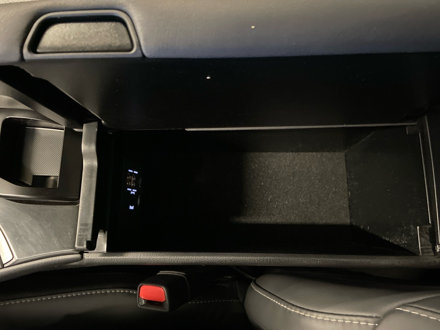LEXUS UX 2022
