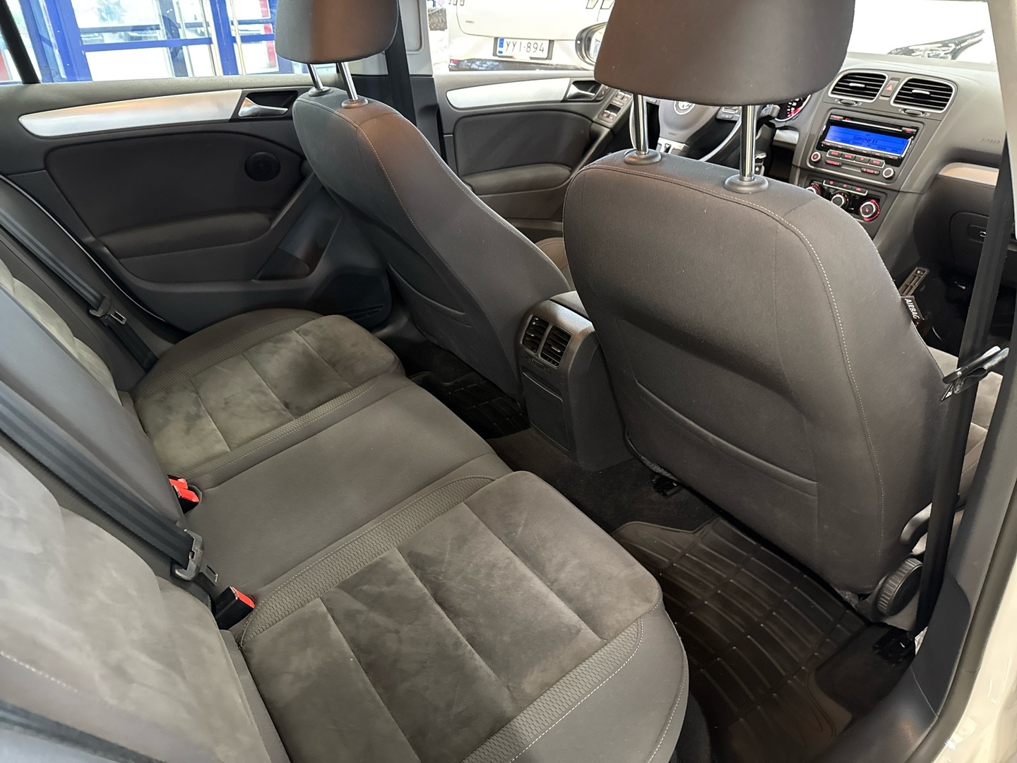 VOLKSWAGEN Golf 2011