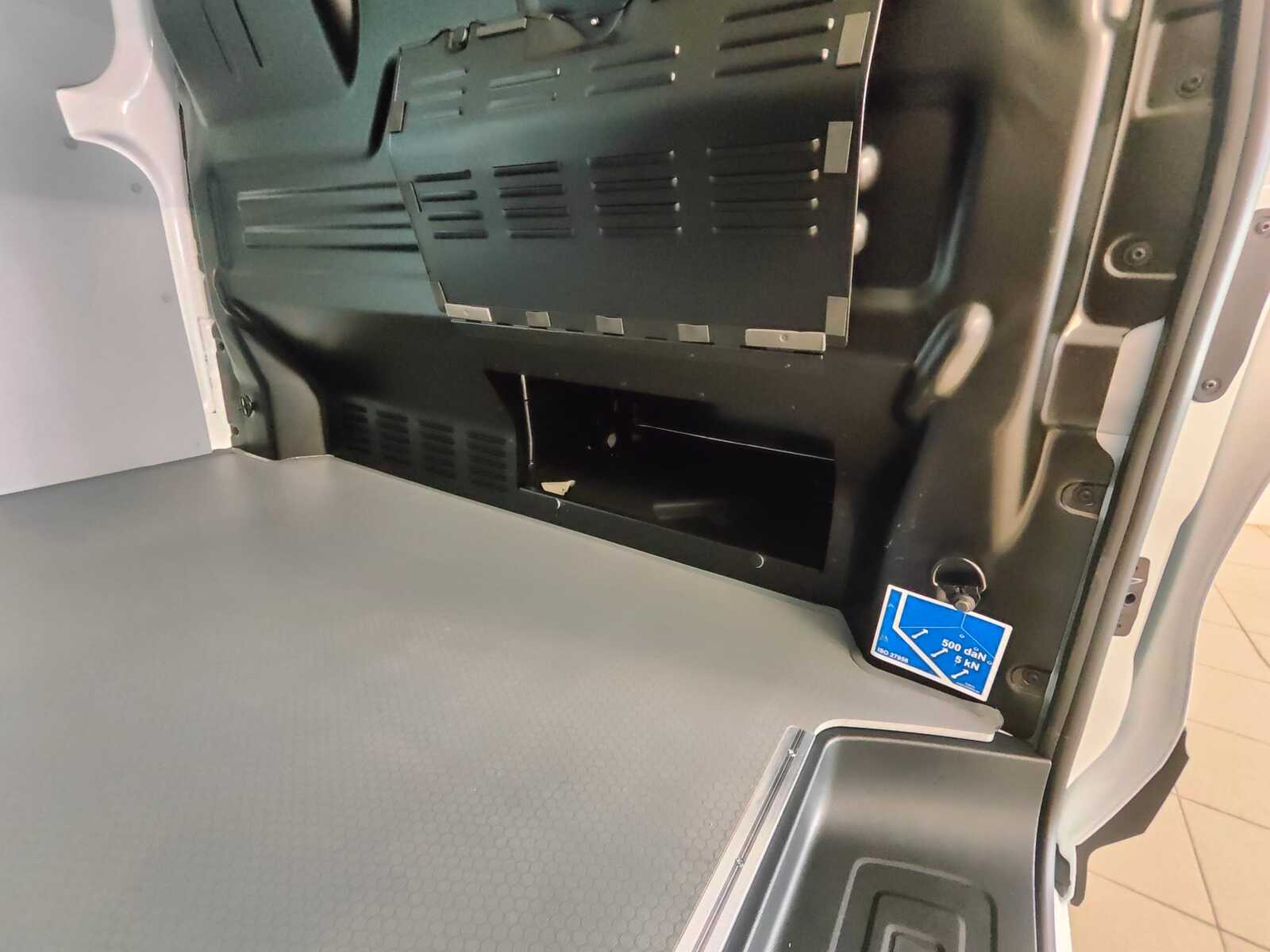 Volkswagen Transporter 2025