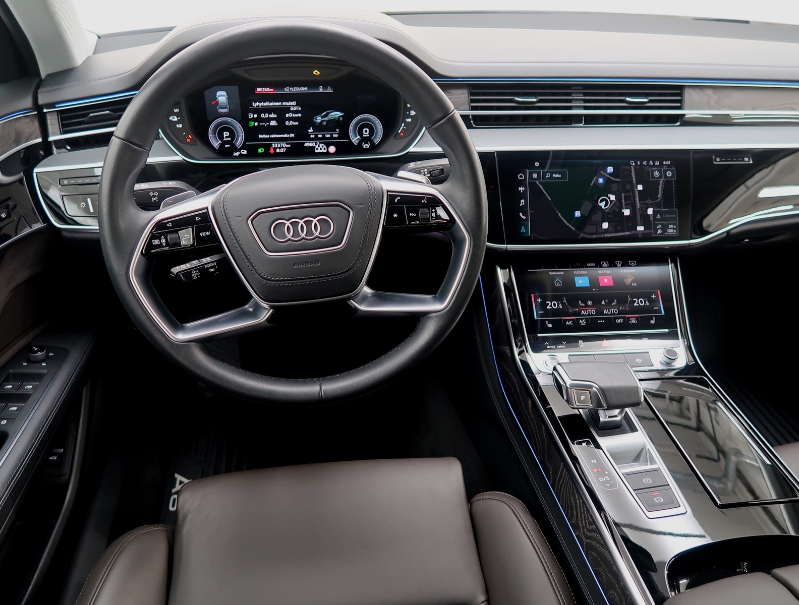Audi A8 2022