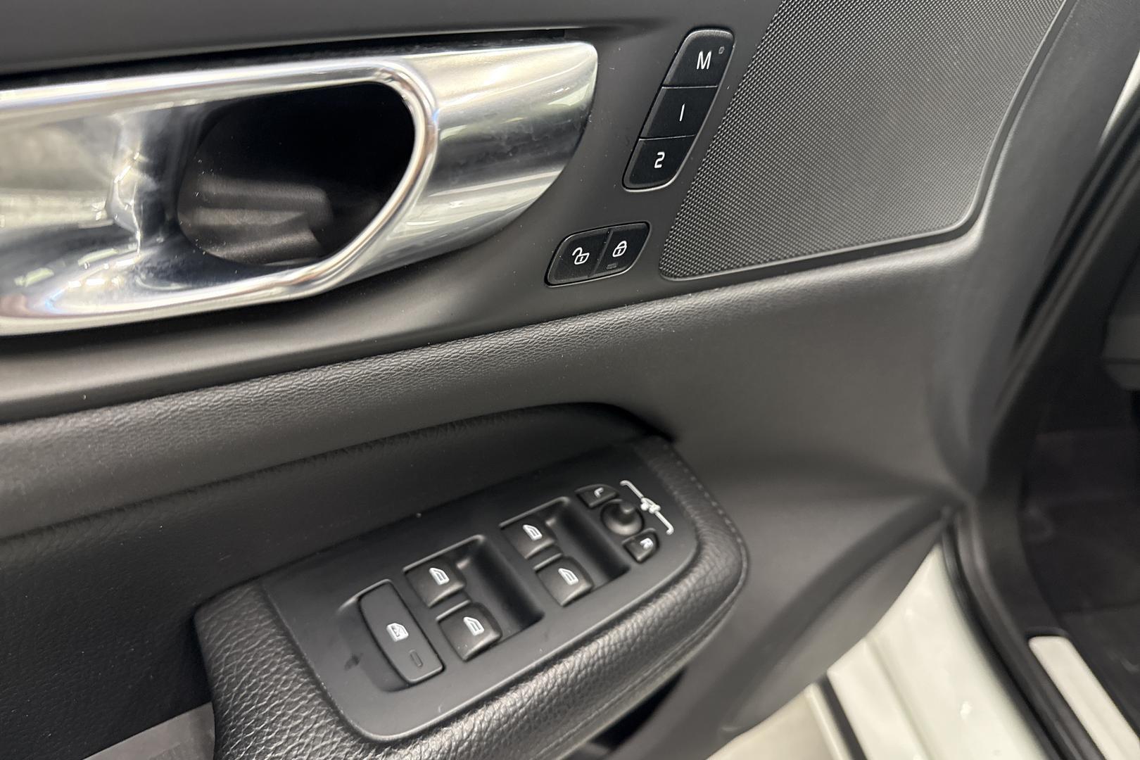 Volvo V60 2021