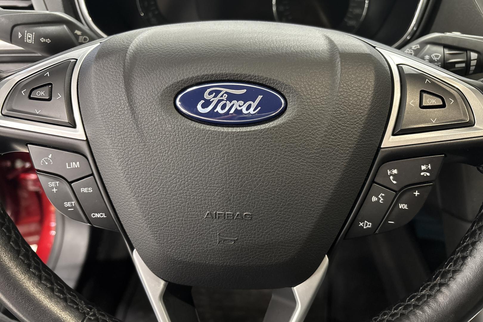 Ford Mondeo 2015